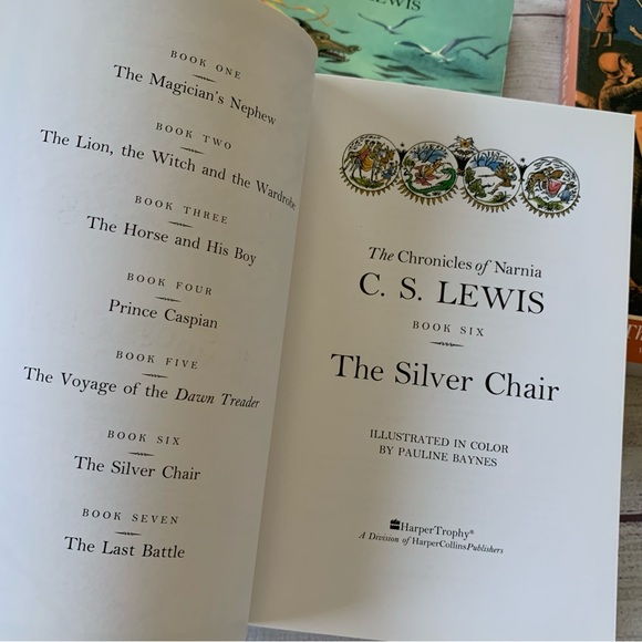 Narnia box set of seven books - Picture 6 of 8